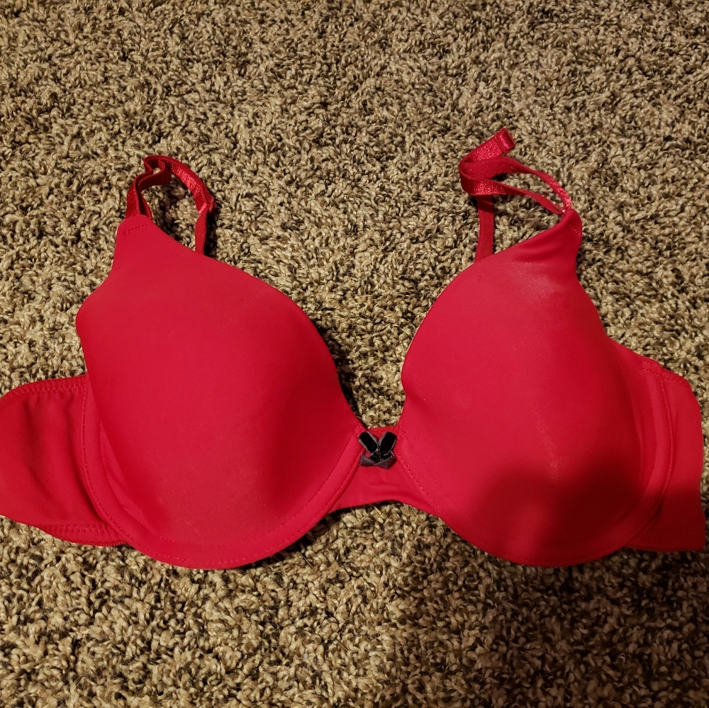 Red bra 34B